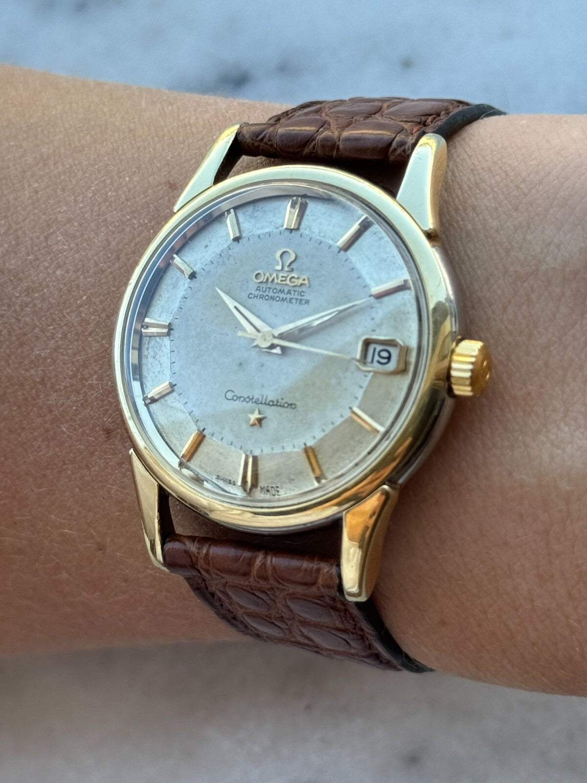 Omega Constellation Automatic Pie Pan Dial Gold & Steel Mens 34mm Swiss Made