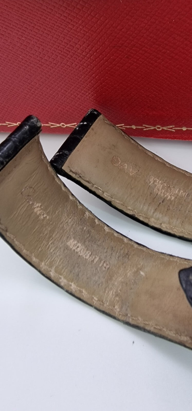 Cartier Tank Solo Gents Watch | Stainless Steel | Blue Cabochon Crown | Leather Strap | Luxury Timepiece