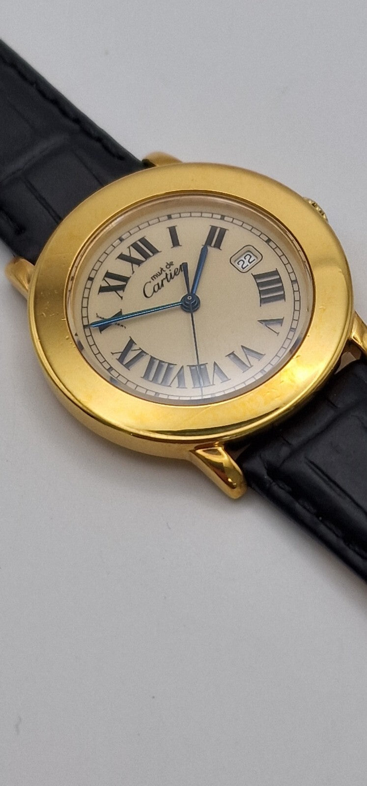 Must de Cartier Ronde 18ct Gold on Sterling Silver Mid Size Gents Watch.