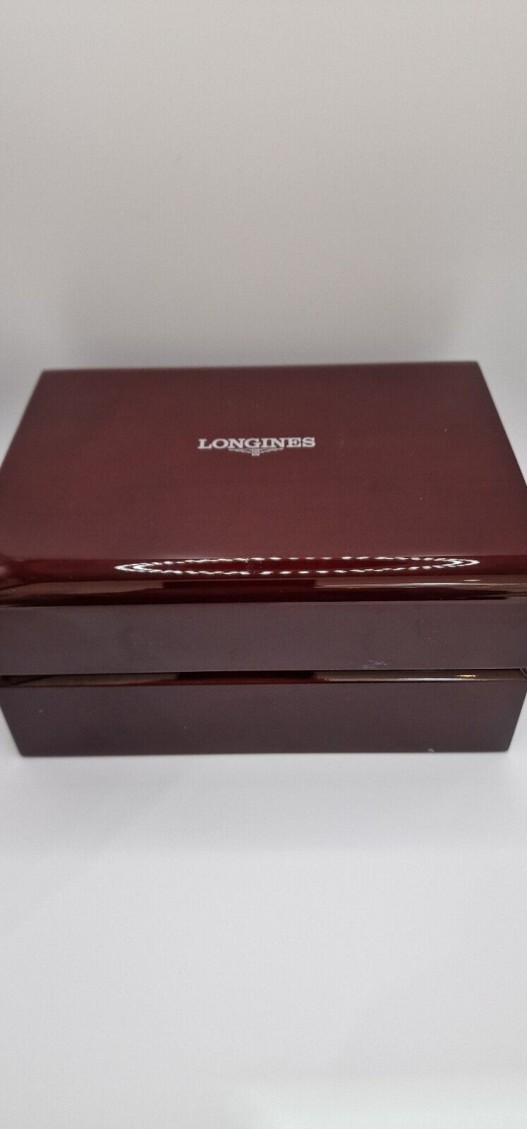 Longines Présence Gents 9ct Gold Watch | Salmon Dial | Six Jewel Movement | 9ct Gold Bracelet | Vintage Luxury Timepiece | With Longines Box