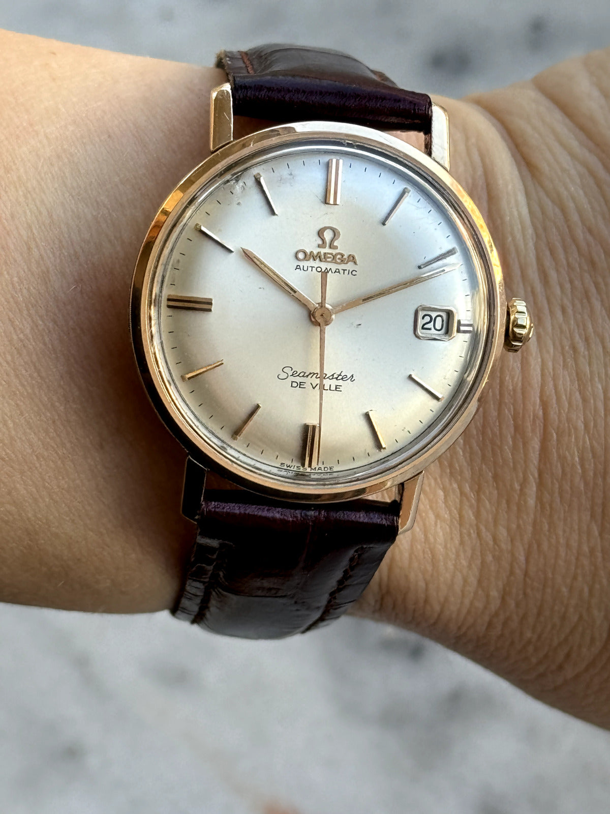 Omega Seamaster De Ville Automatic Cal.562 Gold 14k Bezel & Steel Mens 34.5mm