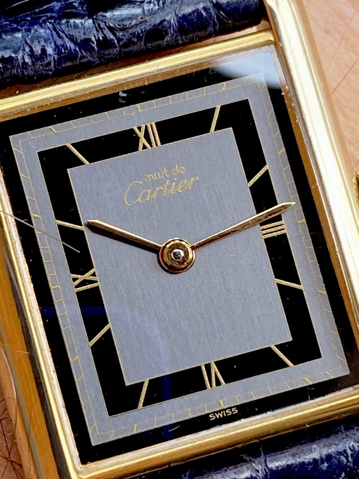 Cartier Tank LM 24x31mm Quartz | Silver 925 & 18K Gold Plated | Ref. 590005 | Burgundy Strap