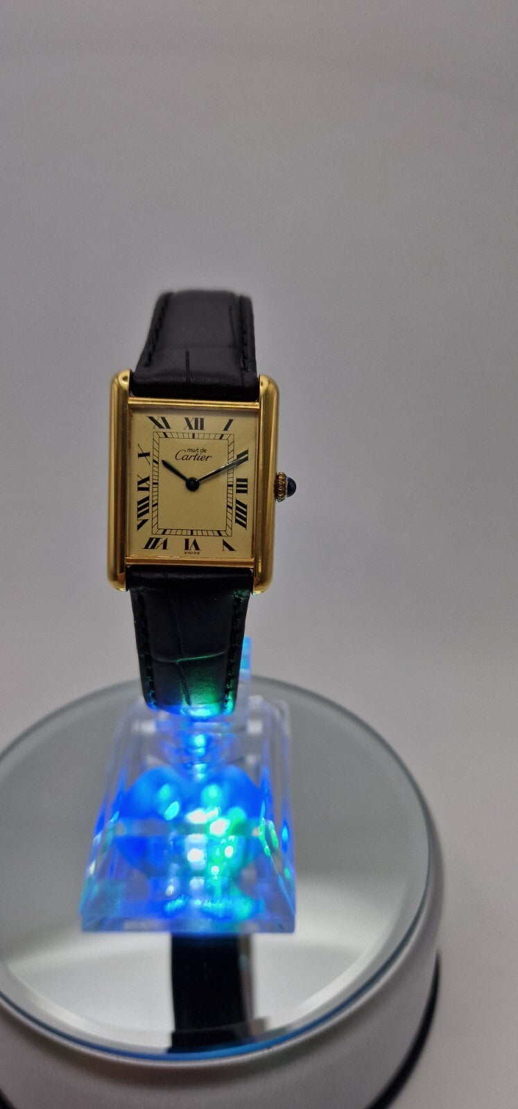 Must de Cartier Tank 18ct Gold on Silver Vintage Mid Size Mechanical Watch.