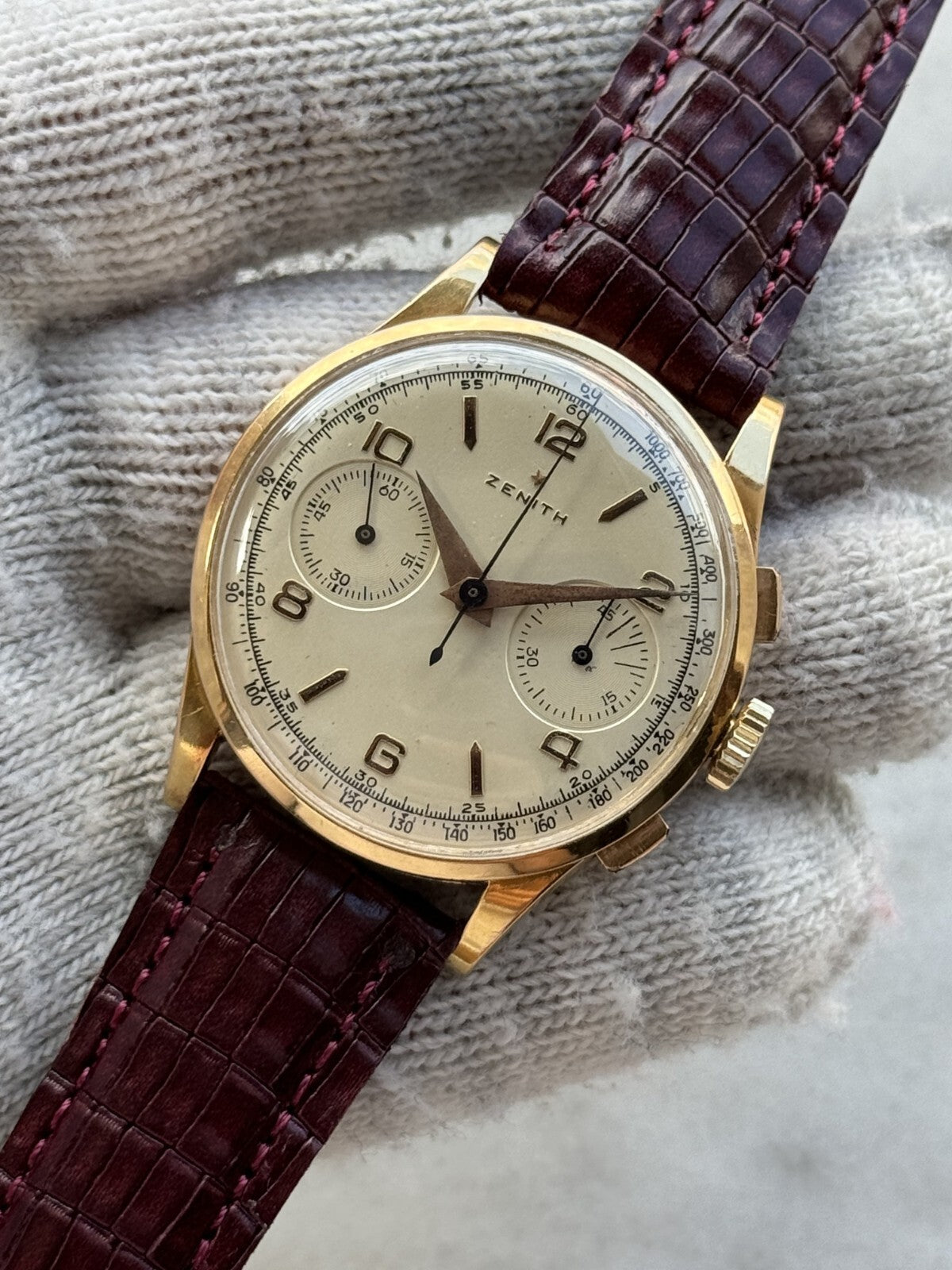 Vintage Zenith Chronograph Manual Cal.156 Solid Gold 18k Mens 37.5mm Swiss 19518