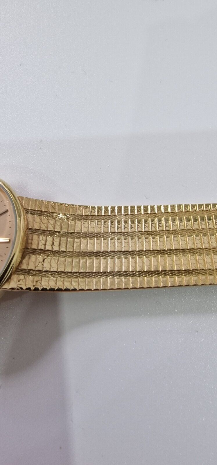 Longines Présence Gents 9ct Gold Watch | Salmon Dial | Six Jewel Movement | 9ct Gold Bracelet | Vintage Luxury Timepiece | With Longines Box