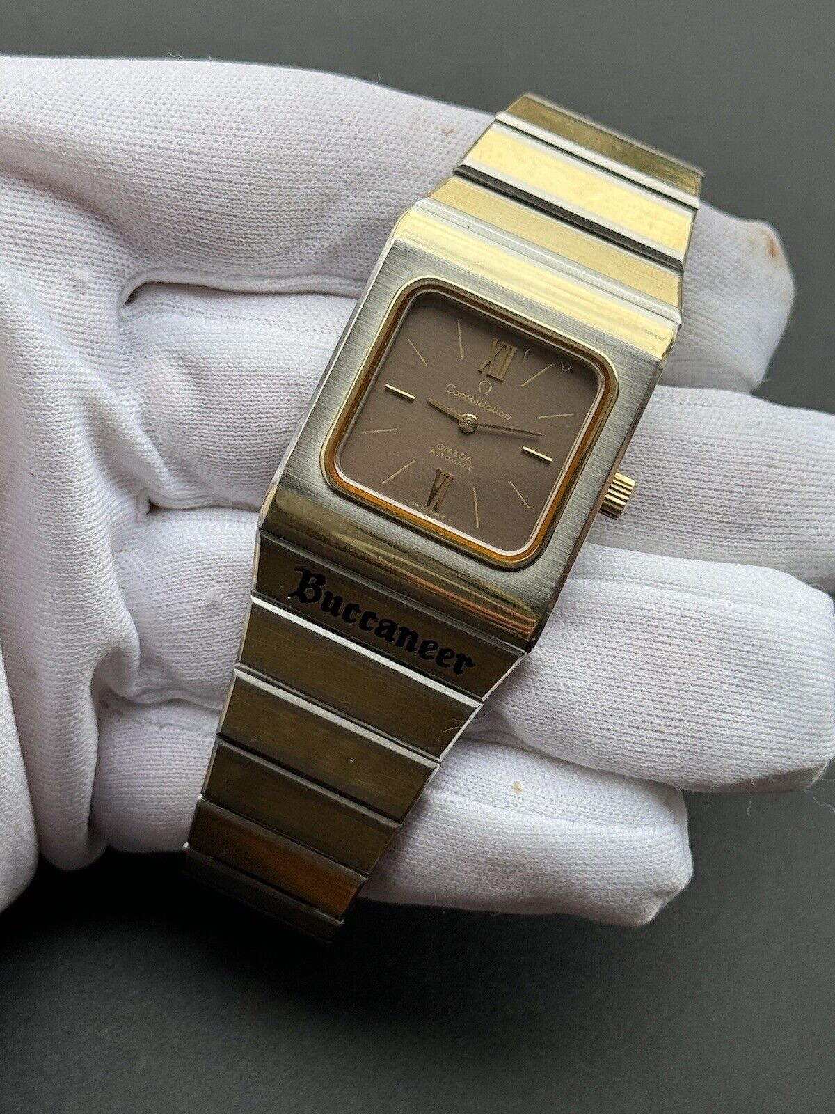 Omega Constellation Buccaneer Automatic Men's Watch – Gold & Steel – Swiss Made – Vintage Luxury