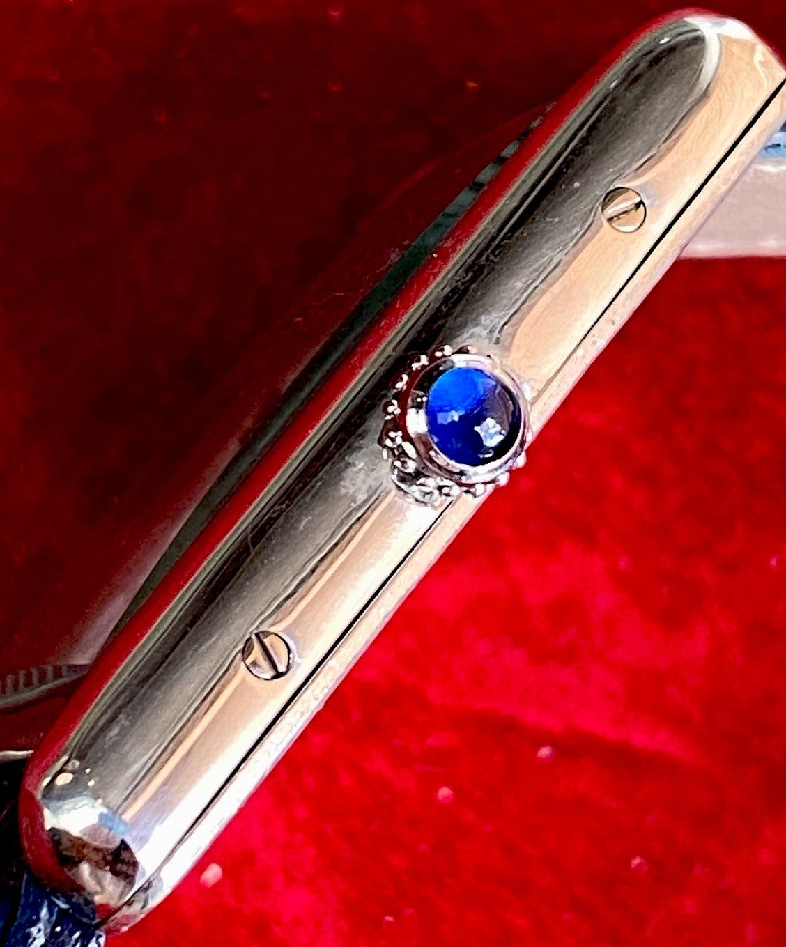 Cartier Tank XL 26mm Quartz | Silver 925 | White/Gray Dial C Pattern | Blue Leather Strap | Ref. 2414 W1014354