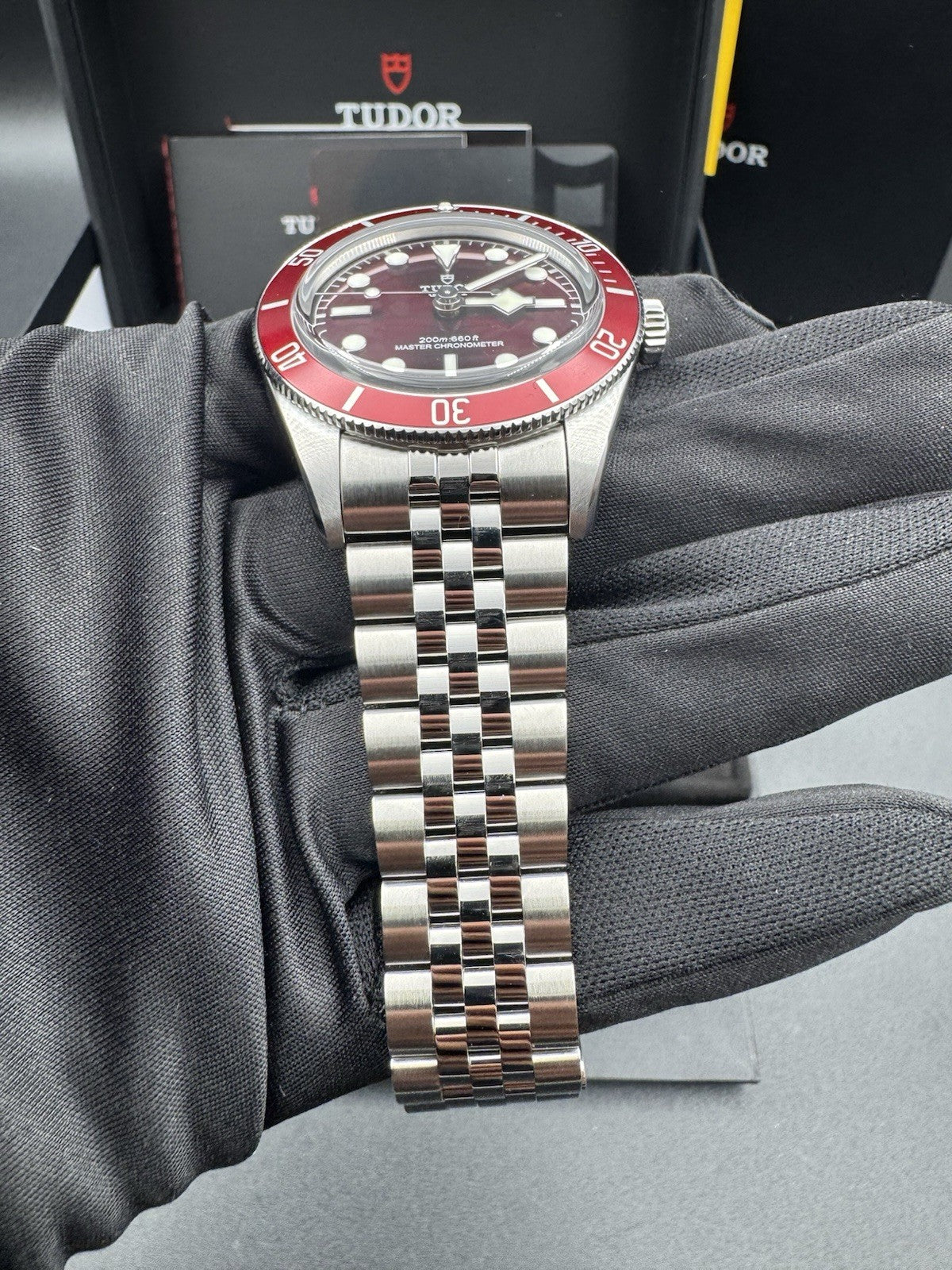 2025 Tudor Black Bay 58 Burgundy Jubilee 39mm 5-Link Red M7939A1A0RU-0001