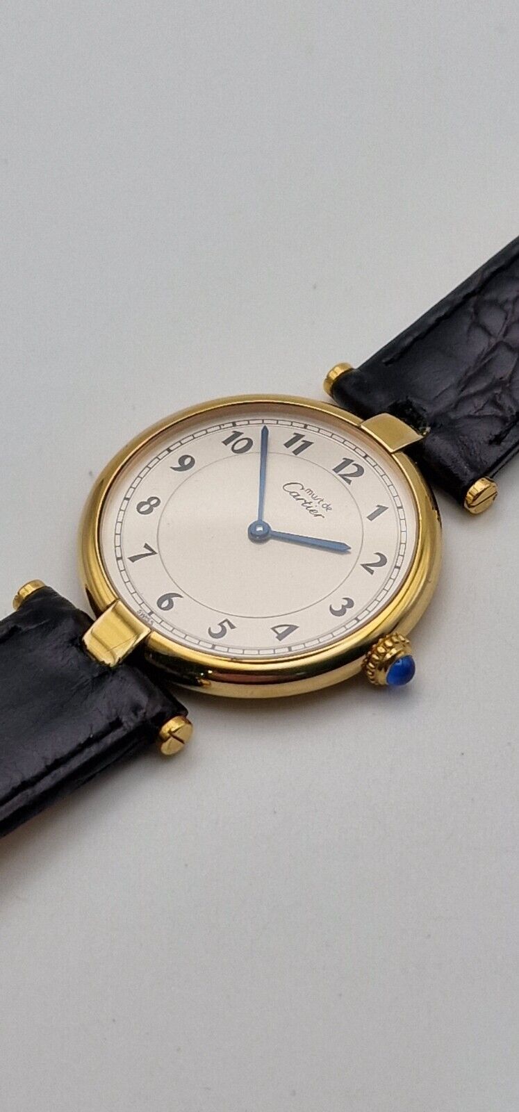 Must de Cartier Vendome 18ct Gold on Silver Mid Size Watch on New Leather Strap.