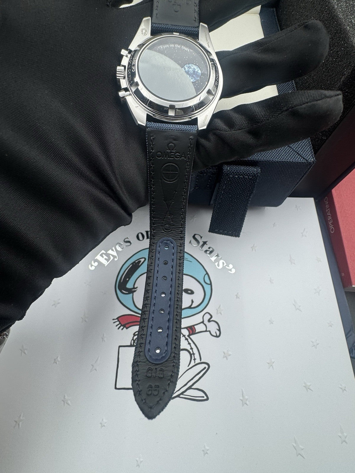 2025 Omega Speedmaster SILVER SNOOPY AWARD BLUE 310.32.42.50.02.001 Watch Unworn