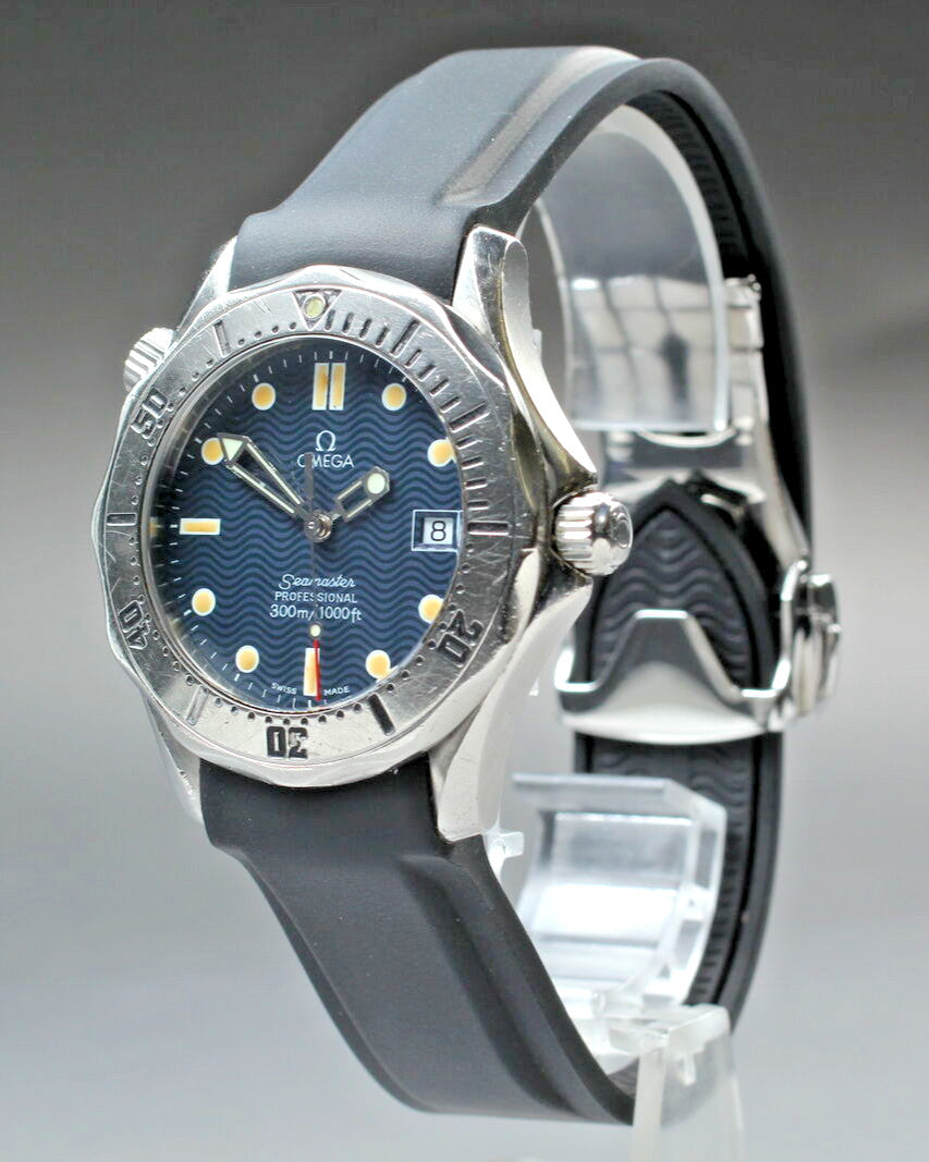 Omega Seamaster 300M QZ 2562.80 Blue Dial Men's Watch - Paper & 2 Bands