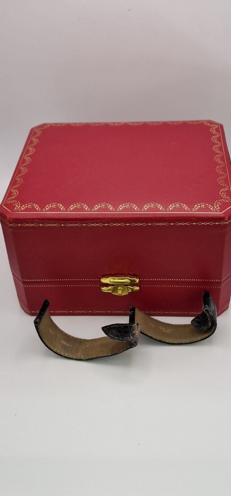 Cartier Tank Solo Gents Watch | Stainless Steel | Blue Cabochon Crown | Leather Strap | Luxury Timepiece