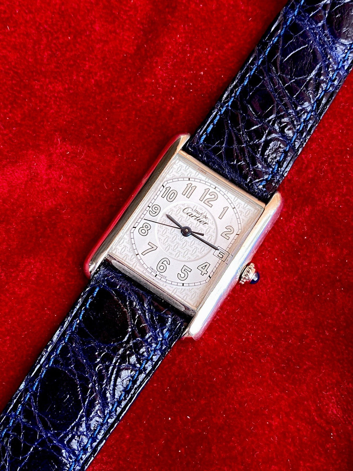 Cartier Tank XL 26mm Quartz | Silver 925 | White/Gray Dial C Pattern | Blue Leather Strap | Ref. 2414 W1014354
