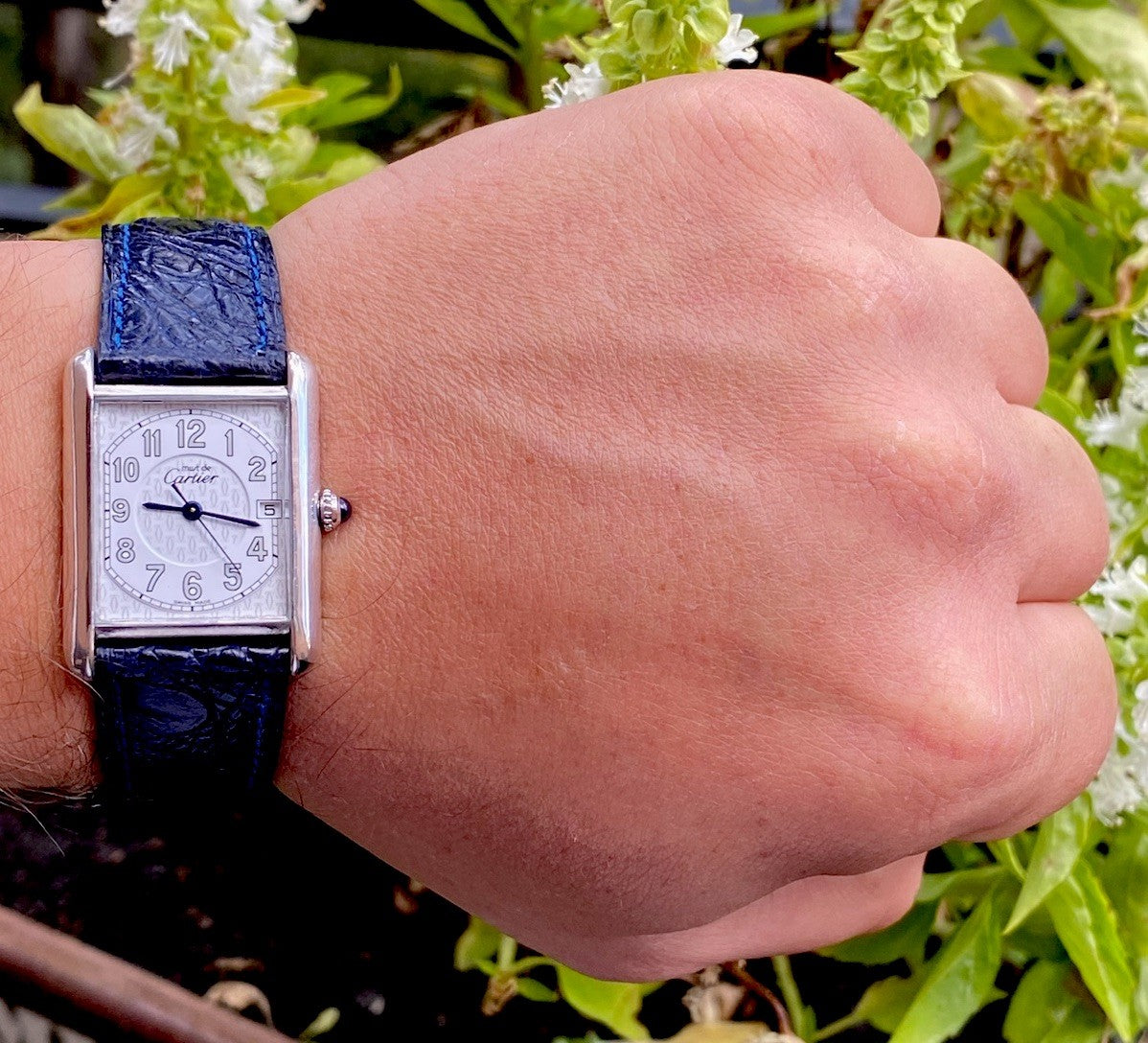 Cartier Tank XL 26mm Quartz | Silver 925 | White/Gray Dial C Pattern | Blue Leather Strap | Ref. 2414 W1014354