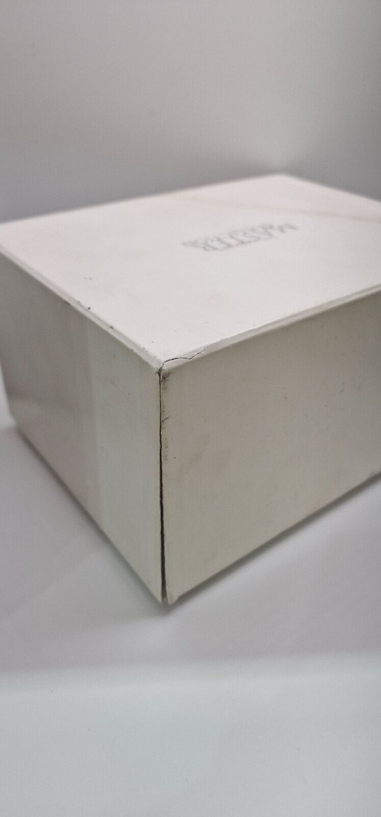 Longines Présence Gents 9ct Gold Watch | Salmon Dial | Six Jewel Movement | 9ct Gold Bracelet | Vintage Luxury Timepiece | With Longines Box