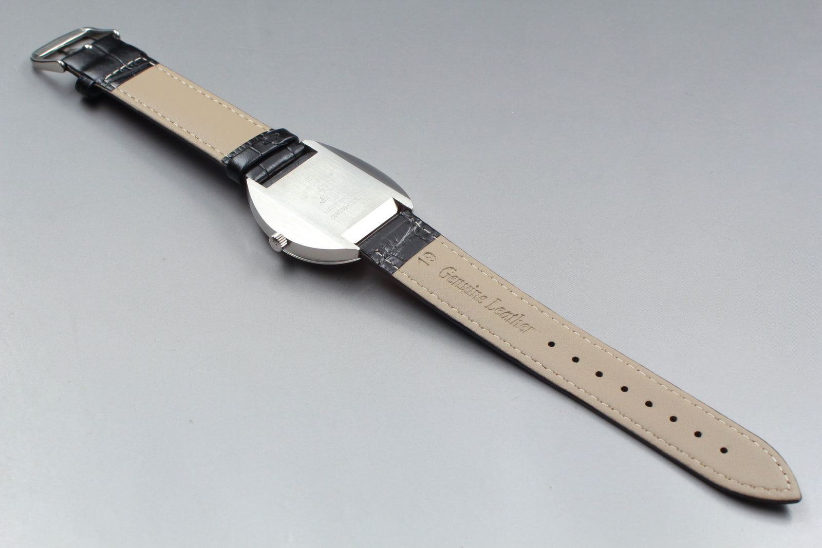 Vintage Omega Seamaster Cosmic Day-Date 166.036 Tool 107 Cal.752 Auto Watch