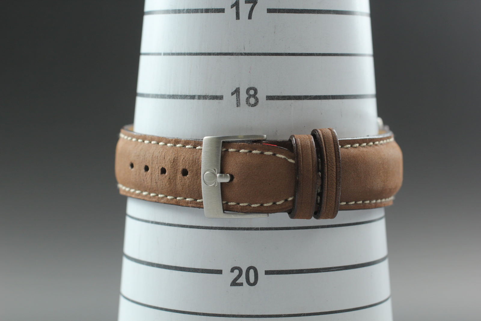 [A.MINT/Case ] Vintage Omega Dynamic Cal.1106 Black Dial AT 41MM Men's Watch