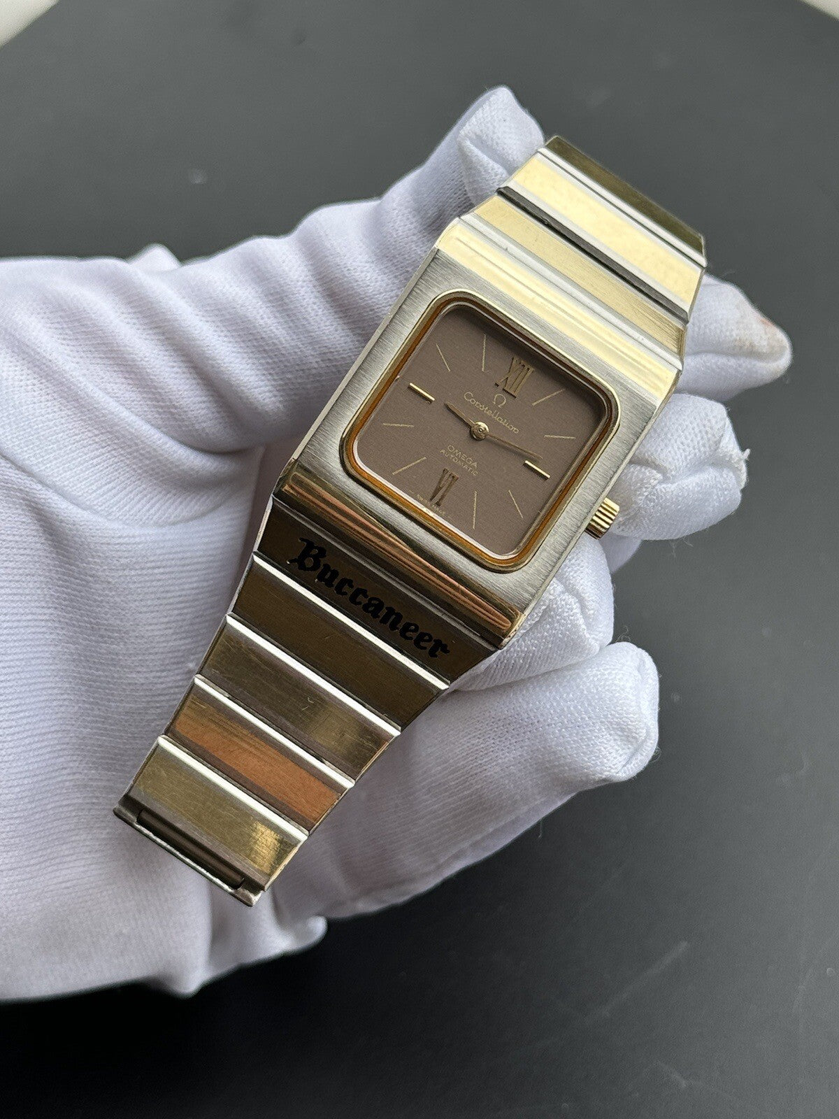 Omega Constellation Buccaneer Automatic Men's Watch – Gold & Steel – Swiss Made – Vintage Luxury