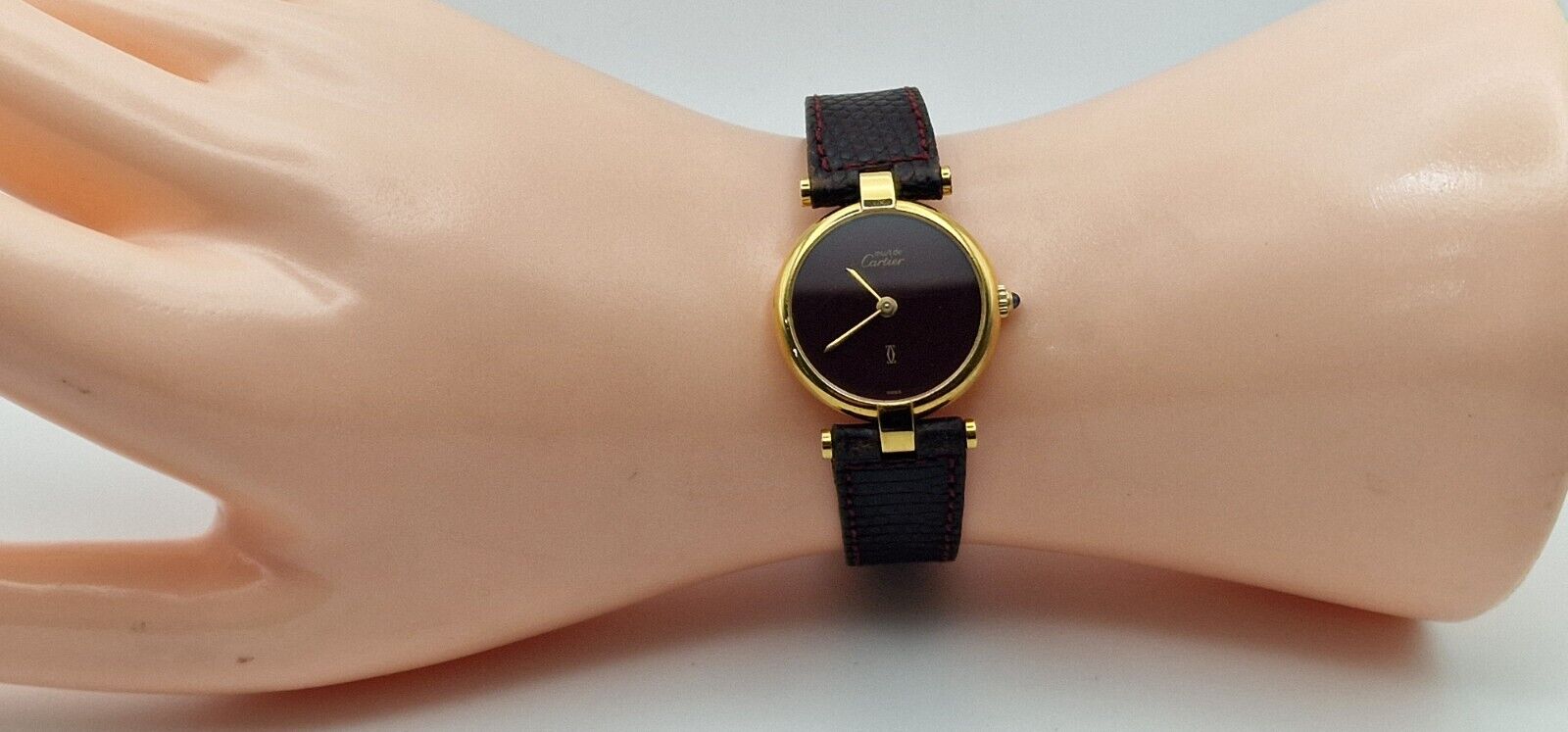 Must de Cartier 18ct Gold on Silver Lady's Watch. Burgundy Dial on Cartier Strap