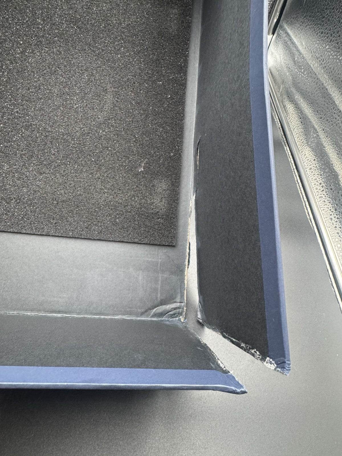 2025 Omega Speedmaster SILVER SNOOPY AWARD BLUE 310.32.42.50.02.001 Watch Unworn