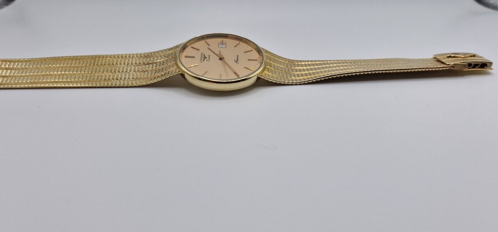 Longines Présence Gents 9ct Gold Watch | Salmon Dial | Six Jewel Movement | 9ct Gold Bracelet | Vintage Luxury Timepiece | With Longines Box