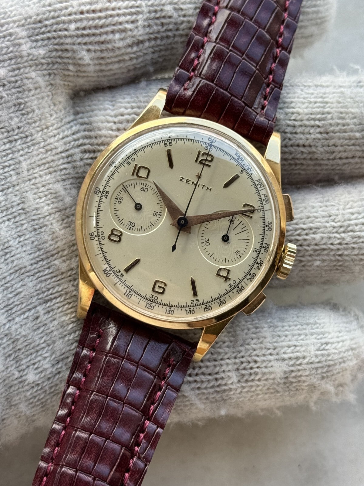 Vintage Zenith Chronograph Manual Cal.156 Solid Gold 18k Mens 37.5mm Swiss 19518