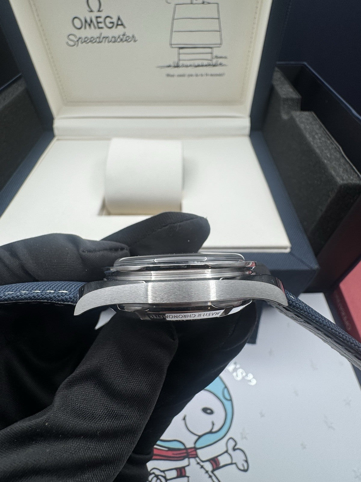 2025 Omega Speedmaster SILVER SNOOPY AWARD BLUE 310.32.42.50.02.001 Watch Unworn