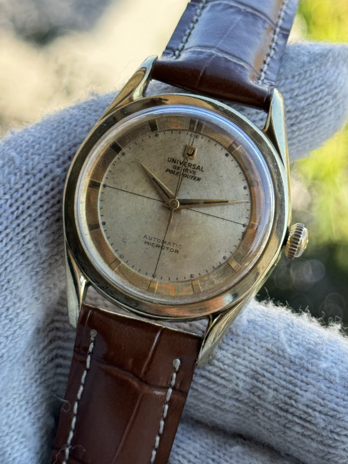 Vintage Universal Geneve Polerouter Micro Rotor Automatic Cal.215 Gold & Steel