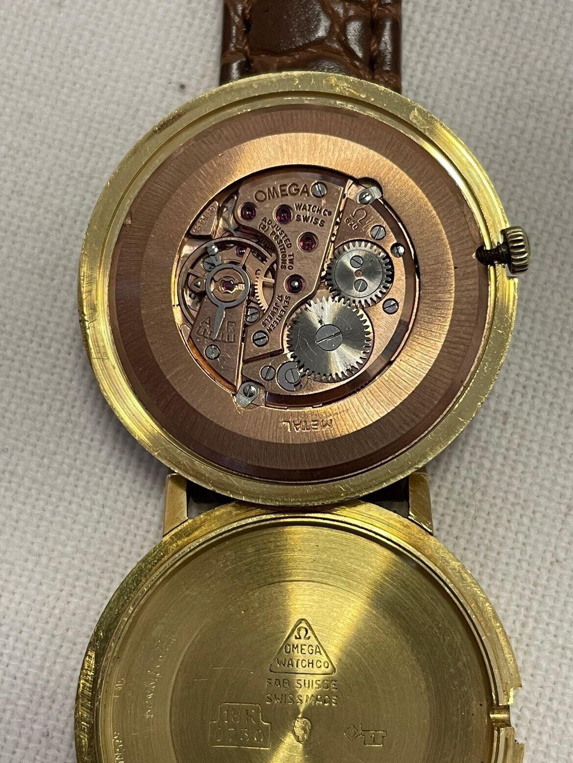 Omega Watch Manual Cal.620 Solid Gold 18K 750 Mens Swiss Made