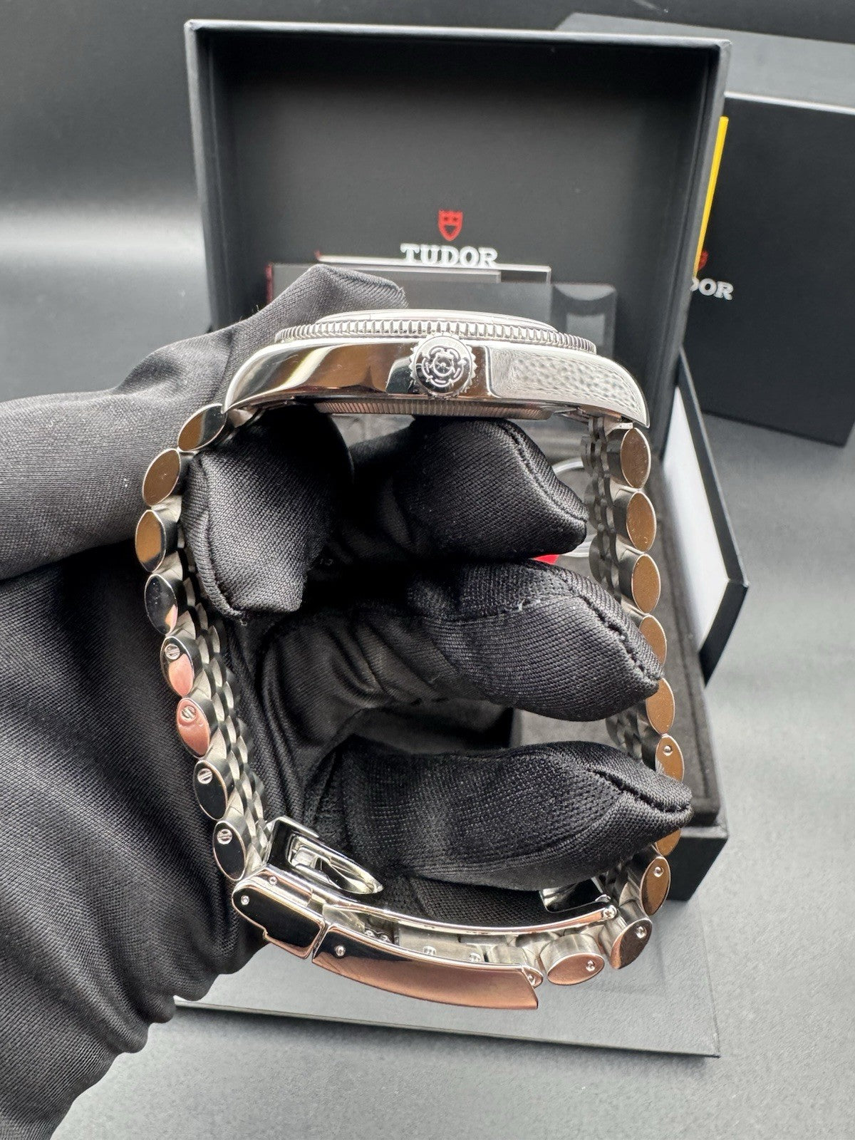 2025 Tudor Black Bay 58 Burgundy Jubilee 39mm 5-Link Red M7939A1A0RU-0001