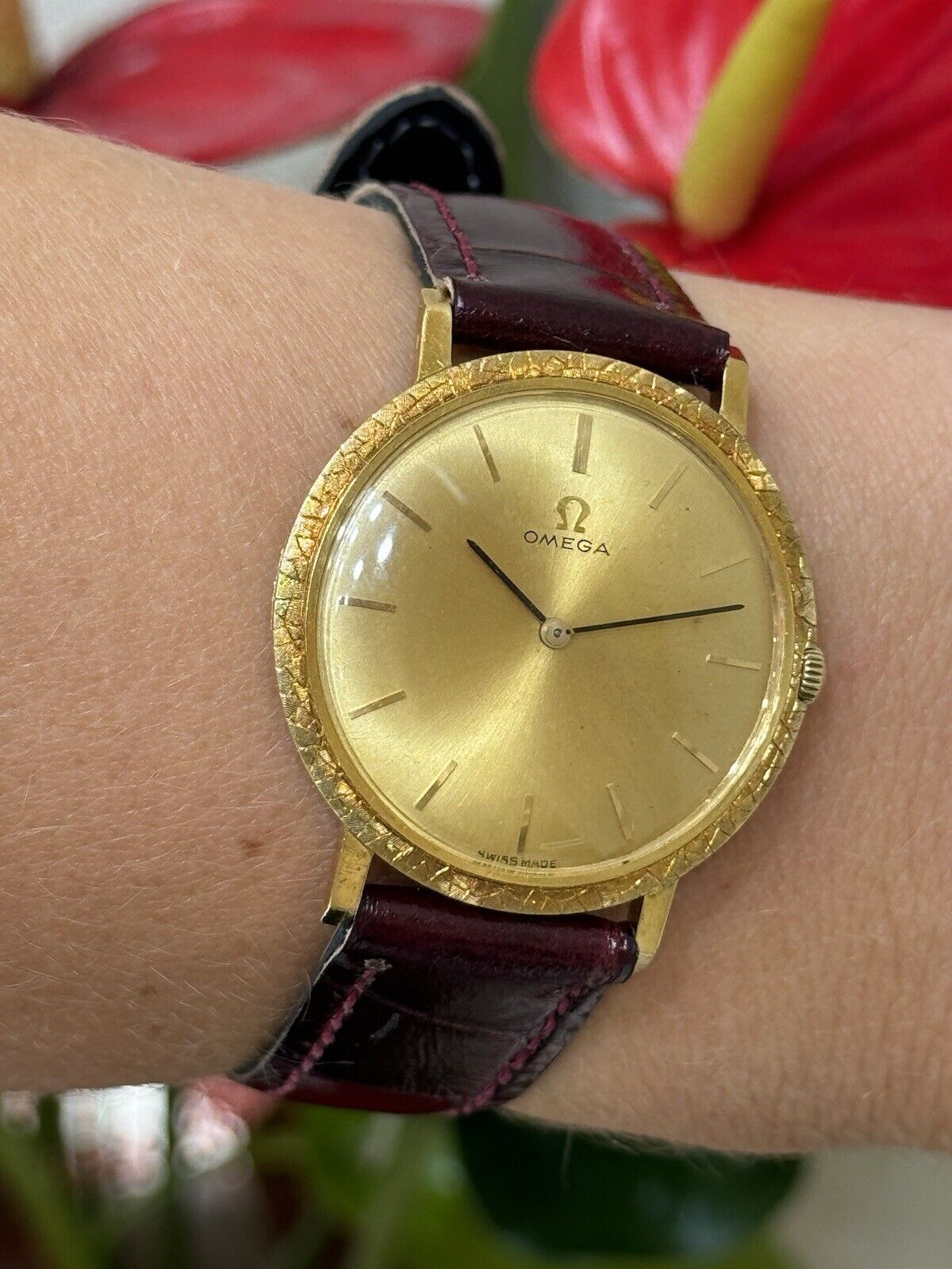 Omega Watch Manual Cal.620 Solid Gold 18K 750 Mens Swiss Made