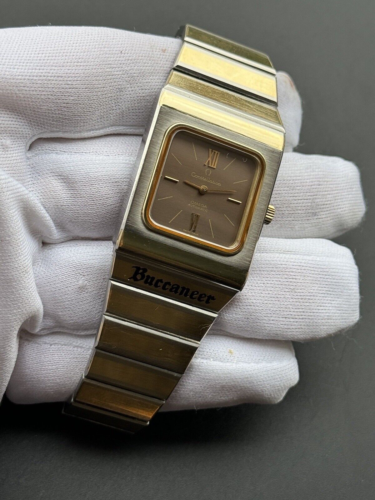 Omega Constellation Buccaneer Automatic Men's Watch – Gold & Steel – Swiss Made – Vintage Luxury
