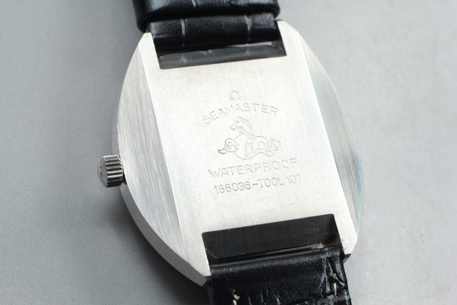 Vintage Omega Seamaster Cosmic Day-Date 166.036 Tool 107 Cal.752 Auto Watch