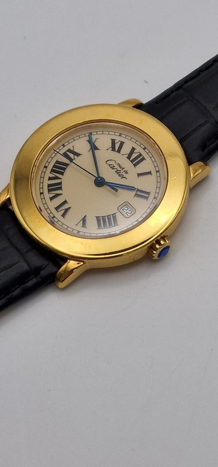 Must de Cartier Ronde 18ct Gold on Sterling Silver Mid Size Gents Watch.