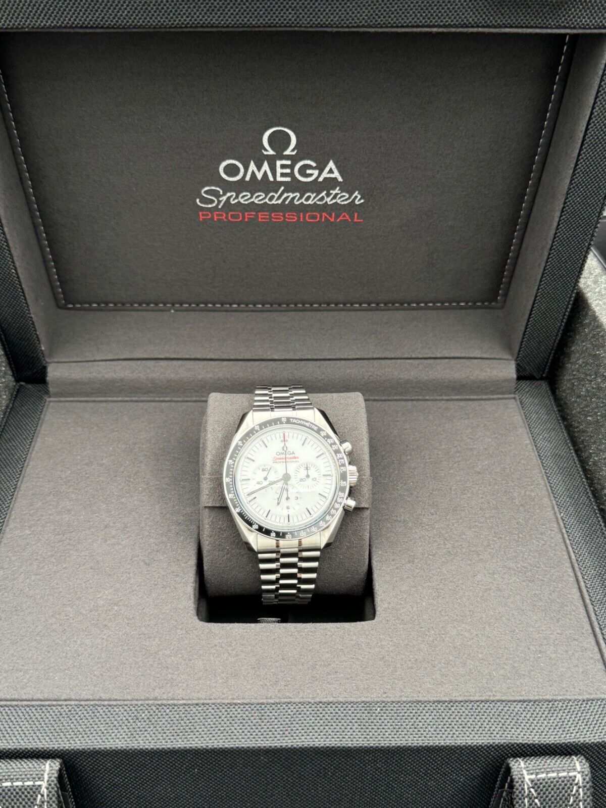 2025 OMEGA SPEEDMASTER MOONWATCH NEW WHITE DIAL 42MM WATCH 310.30.42.50.04.001