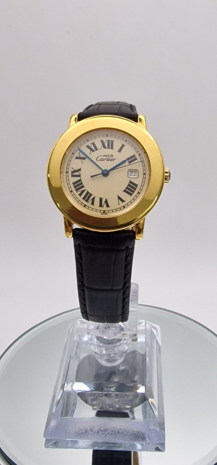 Must de Cartier Ronde 18ct Gold on Sterling Silver Mid Size Gents Watch.